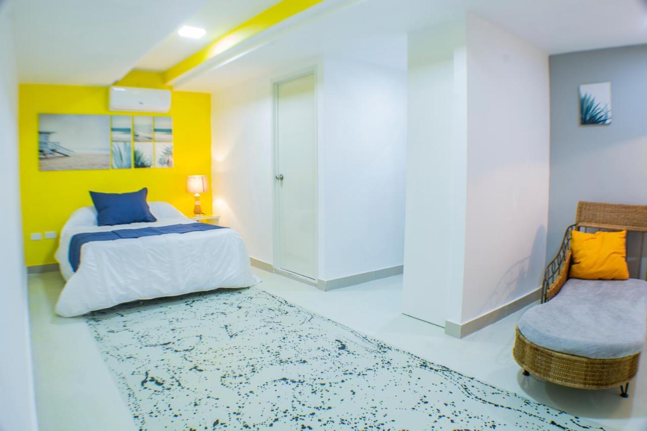 Malecon Premium Rooms & Hotel Санто Доминго Екстериор снимка