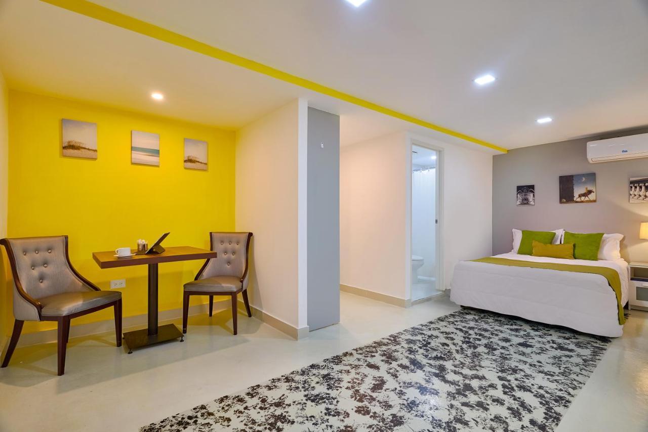Malecon Premium Rooms & Hotel Санто Доминго Екстериор снимка